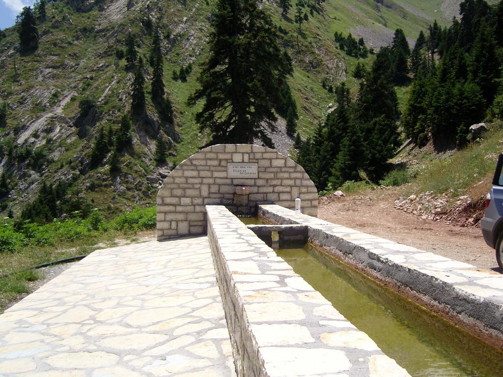 Oihalia Guesthouse Fidhakia Exterior photo